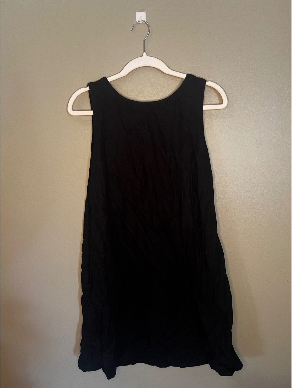 Old Navy Black Ribbed Sleeveless Crewneck Shift Mini Dress